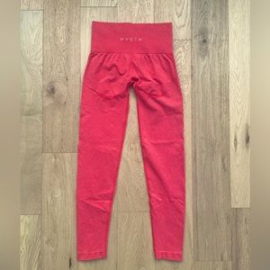 NVGTN - Contour Seamless Leggings - Candy Apple XS